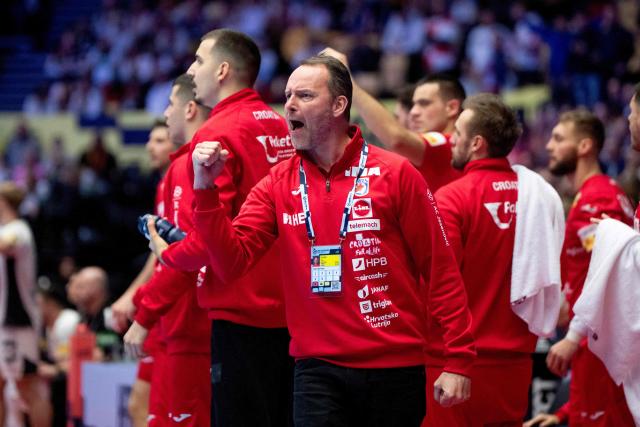 Croatia's coach Dagur Sigurdsson reacts during the men's EHF Euro 2026 semi-finals handball match Germany vs Croatia in Herning, Denmark, on January 30, 2026. (Photo by Bo Amstrup / Ritzau Scanpix / AFP) / Denmark OUT