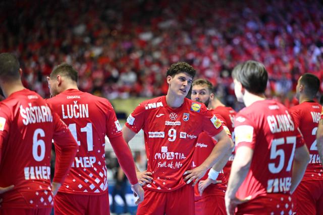 Croatia's players react after the men's EHF Euro 2026 semi-finals handball match Germany vs Croatia in Herning, Denmark, on January 30, 2026. (Photo by Jonathan Nackstrand / AFP) / Denmark OUT
