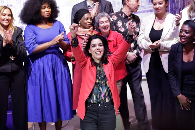 La France Insoumise - Nouveau Front Populaire's MP and candidate in the Paris municipal elections Sophia Chikirou (C) reacts at the end of a   campaign meeting at the Cirque d'Hiver in Paris on January 30, 2026. (Photo by STEPHANE DE SAKUTIN / AFP)