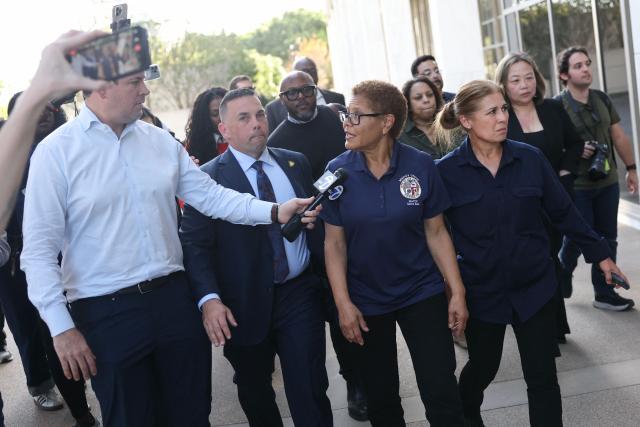Los Angeles Mayor Karen Bass speaks to the media after a hearing on Don Lemon at the Edward R. Roybal Federal Courthouse in Los Angeles on January 30, 2026. The Trump administration charged Lemon, a prominent journalist, with civil rights crimes over coverage of immigration protests in Minneapolis, as the US president branded a nurse shot dead by federal agents in the city an "agitator."
The arrest of former CNN anchor came as President Donald Trump walked back his conciliatory tone following public outrage over the killings of Alex Pretti and another American citizen in the Minnesota city. (Photo by Patrick T. Fallon / AFP)