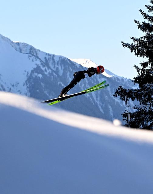 Germany's Jenny Nowak competes during the Women's Individual Compact 5km event at the FIS Ski Nordic Combined World Cup, on January 30, 2026 in Seefeld, Austria. (Photo by BARBARA GINDL / APA / AFP) / Austria OUT