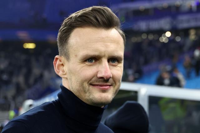Hamburg's Director of Football Claus Costa looks on prior to the German first division Bundesliga football match between Hamburger SV and FC Bayern Munich in Hamburg, northern Germany on January 31, 2026. (Photo by Ibrahim OT / AFP) / DFL REGULATIONS PROHIBIT ANY USE OF PHOTOGRAPHS AS IMAGE SEQUENCES AND/OR QUASI-VIDEO