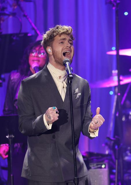 US singer and songwriter Alex Warren performs onstage during the Recording Academy and Clive Davis' Salute To Industry Icons pre-Grammy gala at the Beverly Hilton hotel in Beverly Hills, California on January 31, 2026. (Photo by Patrick T. Fallon / AFP)