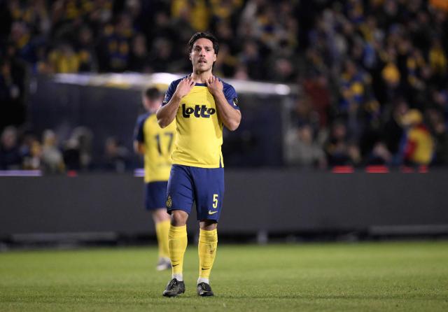 Royale Union Saint-Gilloise's Argentine defender #05 Kevin Mac Allister looks on during the Belgian Pro League football match between Royale Union Saint-Gilloise and Club Brugge at the Joseph-Marien Stadium in Brussels on February 1, 2026. (Photo by JOHN THYS / Belga / AFP) / Belgium OUT