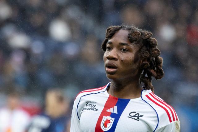 Lyon's Haitian midfielder #06 Melchie Dumornay looks on during the French Women L1 football match between Paris Saint-Germain (PSG) and OL Lyonnes (Lyon) at the Parc des Princes in Paris on February 1, 2026. (Photo by Sébastien DUPUY / AFP)