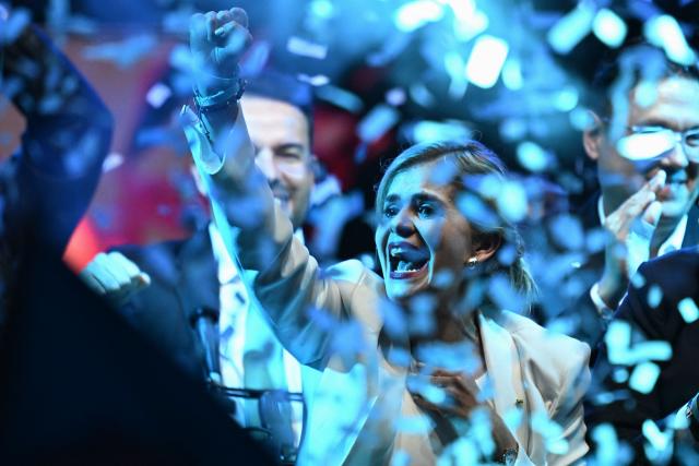 Costa Rica’s presidential candidate from the Sovereign People Party, Laura Fernandez, gestures to supporters during her victory speech after the presidential election results at the Aurola Hotel, in San Jose on February 1, 2026. Right-wing candidate Laura Fernandez won Costa Rica's presidential election on February 1 by a landslide after promising to crack down hard on rising violence linked to the cocaine trade. (Photo by MARVIN RECINOS / AFP)