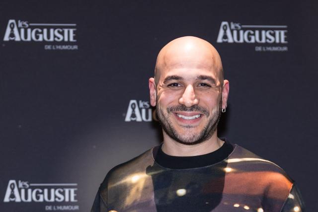 French actor and comedian Mehdi Djaadi poses during the second edition of the Auguste de l'Humour awards ceremony for stand-up comedy and humorous performances at the "Nouveau Siecle" venue in Lille, northern France, on February 2, 2026. Elodie Poux was crowned comedian of the year at the second edition of the Auguste de l'humour awards in Lille on February 2, 2026, during a ceremony that sought to honour women after criticism of the overrepresentation of men among the nominees. (Photo by Sameer Al-DOUMY / AFP)