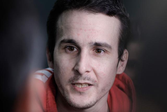 French national Tom Felix talks to the press as he arrives at Roissy-Charles de Gaulle Airport after he was acquitted on eight drug-related charges at the Malaysian High Court, on the outskirts of Paris, on February 5, 2026. A Malaysian court acquitted on February 3 the French national who was facing the death penalty on eight drug-related charges, freeing him after nearly two and a half years in detention. (Photo by GEOFFROY VAN DER HASSELT / AFP)