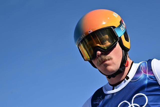 US' River Radamus prepares for his run in  the second official training for the men's downhill alpine skiing event ahead of the Milano Cortina 2026 Winter Olympic Games at the Stelvio Ski Centre in Bormio (Valtellina) on February 5, 2026. (Photo by Fabrice COFFRINI / AFP)