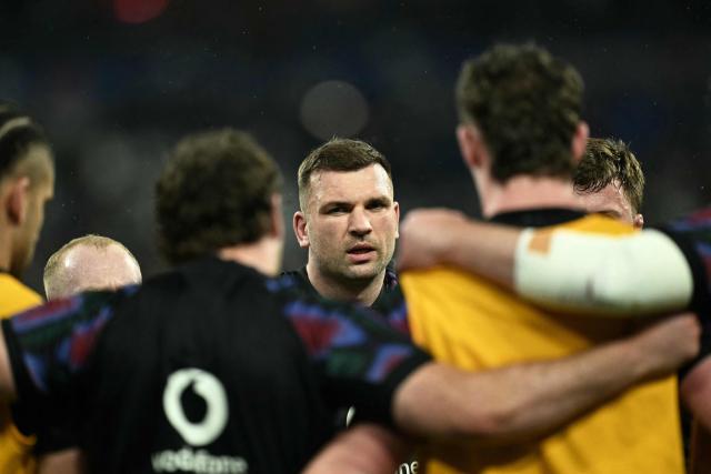 Ireland's lock Tadhg Beirne looks on as he warms up ahead of the Six Nations international rugby union match between France and Ireland at the Stade de France in Saint-Denis, Paris' suburb, on February 5, 2026. (Photo by Julie SEBADELHA / AFP)