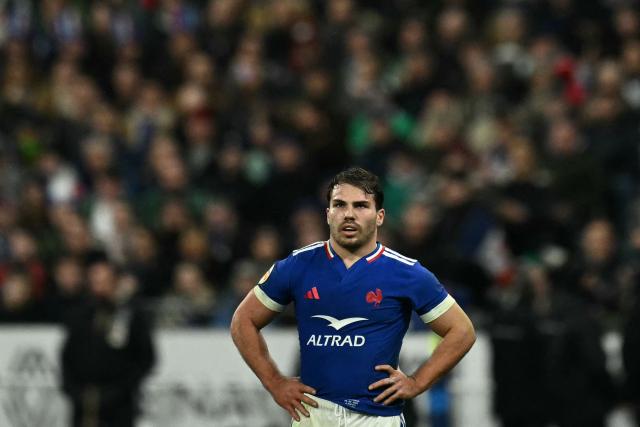 France's scrum-half Antoine Dupont looks on during the Six Nations international rugby union match between France and Ireland at the Stade de France in Saint-Denis, Paris' suburb, on February 5, 2026. (Photo by Julie SEBADELHA / AFP)