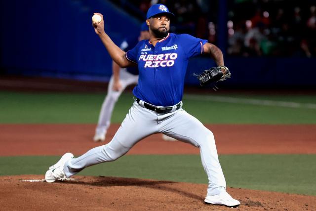Cangrejeros de Santurce's #46 Chavez Fernander pitches in the first inning of the Caribbean Series baseball tournament semi-final game between Mexico's Charros de Jalisco and Puerto Rico's Cangrejeros de Santurce at the Panamerican Stadium in Jalisco, Mexico, on February 6, 2026. (Photo by Ulises Ruiz / AFP)