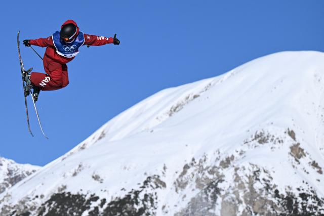 Canada's Elena Gaskell competes in the freestyle skiing women's freeski slopestyle qualification run 1 during the Milano Cortina 2026 Winter Olympic Games at Livigno Snow Park, in Livigno (Valtellina), on February 7, 2026. (Photo by Kirill KUDRYAVTSEV / AFP)