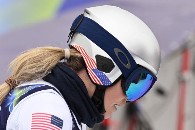US' Lindsey Vonn reacts during an official training for the women's downhill event during the Milano Cortina 2026 Winter Olympic Games at the Tofane Alpine Skiing Centre in Cortina d’Ampezzo on February 7, 2026. (Photo by Tiziana FABI / AFP)