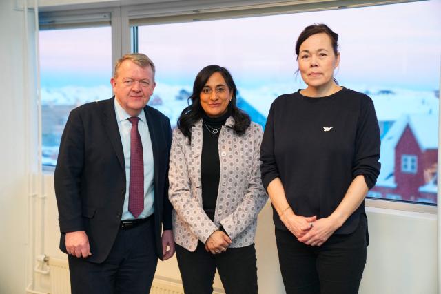 Danish Foreign Minister Lars Loekke Rasmussen (L), Canada's Foreign Minister Anita Anand (C) and Greenland's Minister for Foreign Affairs Vivian Motzfeldt meet in Nuuk, Greenland on February 7, 2026. (Photo by Ida Marie Odgaard / Ritzau Scanpix / AFP) / Denmark OUT