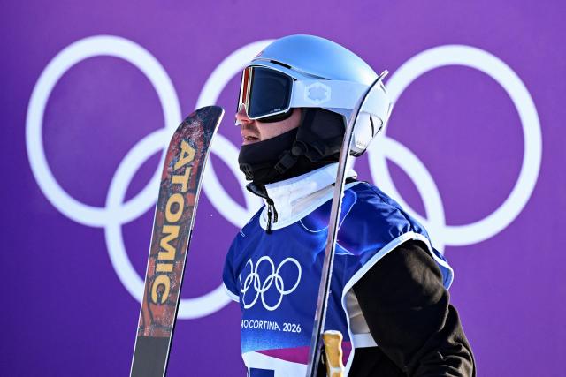 Switzerland's Fabian Boesch reacts after competing in the freestyle skiing men's freeski slopestyle qualification run 2 during the Milano Cortina 2026 Winter Olympic Games at Livigno Snow Park, in Livigno (Valtellina), on February 7, 2026. (Photo by Kirill KUDRYAVTSEV / AFP)