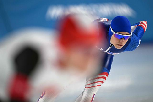 USA's Greta Myers (R) competes in the speed skating women's 3000m during the Milano Cortina 2026 Winter Olympic Games at Milano Speed Skating Stadium in Milan on February 7, 2026. (Photo by Gabriel BOUYS / AFP)