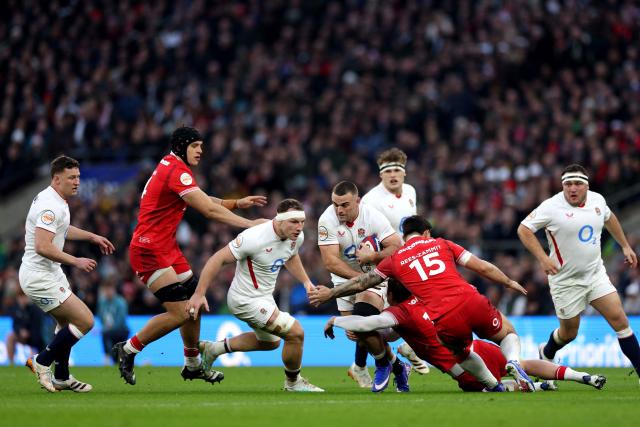England's number 8 Ben Earl runs with the ball during the Six Nations international rugby union match between England and Wales at Allianz Stadium, Twickenham, in south-west London, on February 7, 2026. (Photo by Adrian Dennis / AFP)