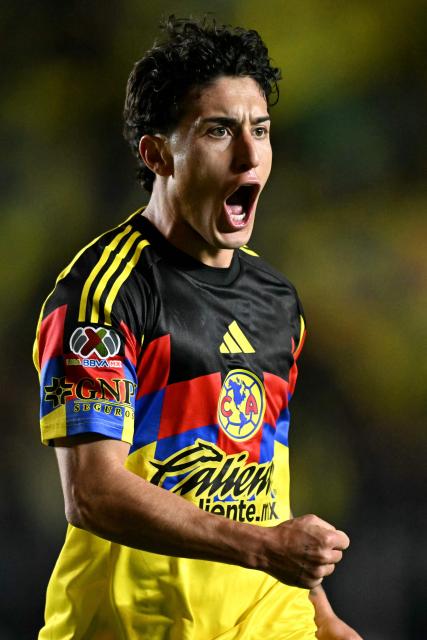 America's US forward #10 Alejandro Zendejas celebrates scoring his team's first goal during the Liga MX Clausura tournament football match between America and Monterrey at Ciudad de los Deportes Stadium in Mexico City on February 7, 2026. (Photo by Yuri CORTEZ / AFP)