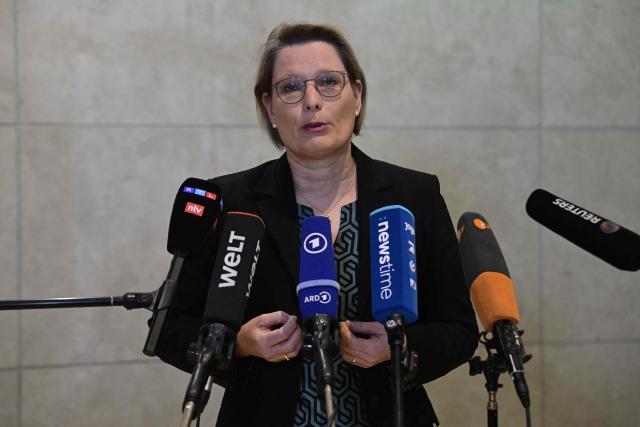 German Minister for Justice and Consumer Protection Stefanie Hubig (SPD) addresses journalists on reform plans of the tenancy law, after a two-day retreat meeting of the German Social Democratic SPD party at its headquarters in Berlin on February 8, 2026. The SPD is retreating for its annual kick-off meeting. The party is not only focusing on its plans within the federal government for the new year; the Social Democrats also want to officially launch the process for a new basic policy program. The current one dates back to 2007, the new one is scheduled to be ready in 2027. (Photo by John MACDOUGALL / AFP)