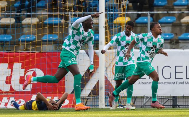 RAAL's Ghanaian forward Jerry Afriyie celebrates after scoring during the Belgian Pro League football match between Royale Union Saint-Gilloise and RAAL La Louviere in Brussels on February 8, 2026. (Photo by VIRGINIE LEFOUR / Belga / AFP) / Belgium OUT