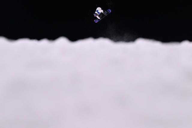 Australia's Meila Stalker competes in the snowboard women's big air qualification run 3 at Livigno Snow Park during the Milano Cortina 2026 Winter Olympic Games, in Livigno (Valtellina), on February 8, 2026. (Photo by Kirill KUDRYAVTSEV / AFP)