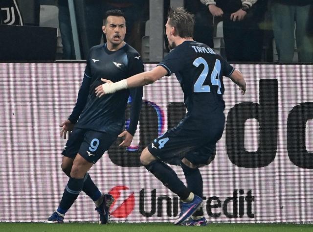 Lazio's Spanish Forward #9 Pedro (L) celebrates after scoring his team's first goal during the Italian Serie A football match Juventus vs Lazio at the Allianz stadium in Turin on February 8, 2026. (Photo by Isabella BONOTTO / AFP)