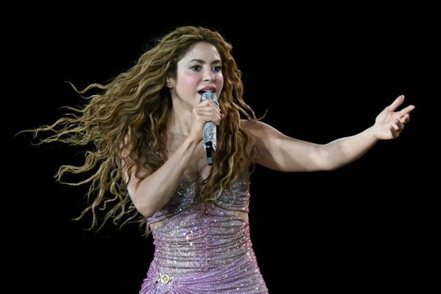 Colombian singer Shakira performs onstage during her Las Mujeres Ya No Lloran World Tour at the Jorge "El Magico" Gonzalez Stadium in San Salvador on February 8, 2026. (Photo by Marvin RECINOS / AFP)