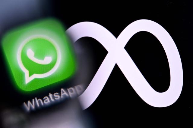 (FILES) This illustration photograph taken on December 1, 2025, shows the logo of US instant messaging software WhatsApp displayed on a smartphone's screen, in Frankfurt am Main, western Germany. The European Commission told Meta on February 9, 2026 to give rival chatbots access to its WhatsApp messaging service after an antitrust probe found the US giant to be in breach of the bloc's competition rules. (Photo by Kirill KUDRYAVTSEV / AFP)