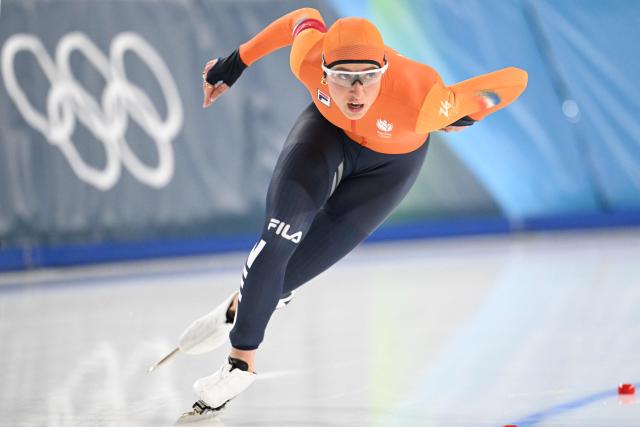 Netherlands' Suzanne Schulting competes in the speed skating women's 1000m during the Milano Cortina 2026 Winter Olympic Games at Milano Speed Skating Stadium in Milan on February 9, 2026. (Photo by Daniel MUNOZ / AFP)