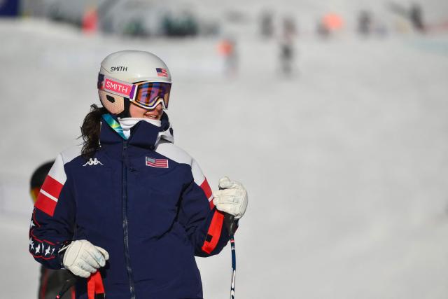 US' Breezy Johnson inspects the course prior to the downhill run of the women's team combined event during the Milano Cortina 2026 Winter Olympic Games at the Tofane Alpine Skiing Centre in Cortina d’Ampezzo on February 10, 2026. (Photo by Marco BERTORELLO / AFP)
