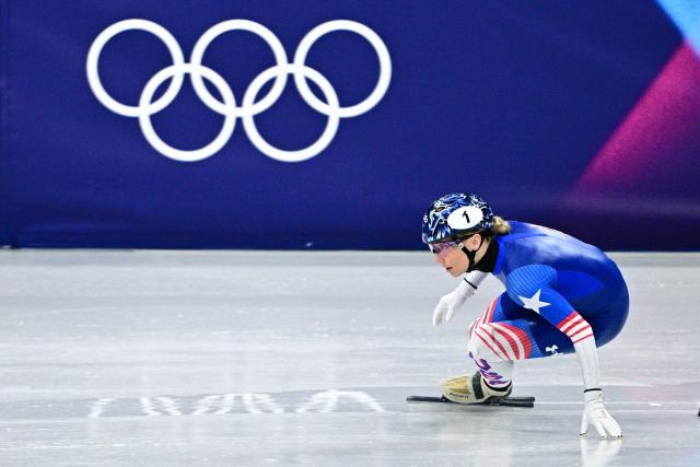 US' Kristen Santos-Griswold competes in the short track speed skating women's 500m heats during the Milano Cortina 2026 Winter Olympic Games at Milano Ice Skating Arena in Milan on February 10, 2026. (Photo by JULIEN DE ROSA / AFP)