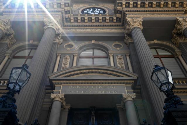 View of Argentina's Central Bank in Buenos Aires, on February 10, 2026. Inflation remained practically stable in January in Argentina, closing at 2.9%, the Indec statistics institute announced on Tuesday. Its director resigned last week after opposing the government’s decision to postpone the implementation of a new measurement method. (Photo by Luis ROBAYO / AFP)