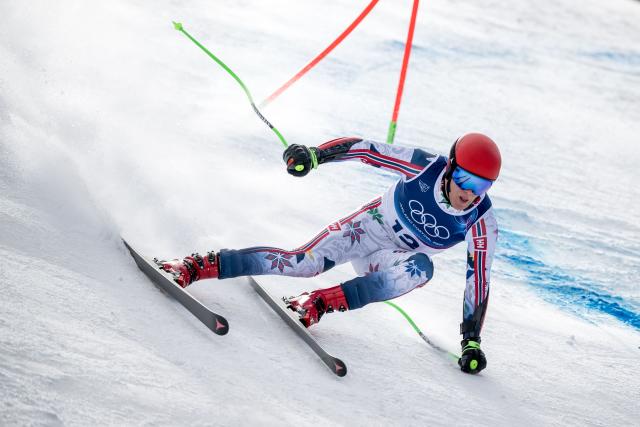 Norway's Fredrik Moeller competes in the men's super-G alpine skiing event during the Milano Cortina 2026 Winter Olympic Games at the Stelvio Ski Centre in Bormio (Valtellina) on February 11, 2026. (Photo by Fabrice COFFRINI / AFP)