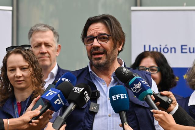 Deputy Chief of the EU Election Observation Mission to Colombia 2026, Jose Antonio de Gabriel, speaks during a press conference in Bogota on February 11, 2026. Colombia's presidential election is scheduled for May 31, 2026. (Photo by Diana SANCHEZ / AFP)