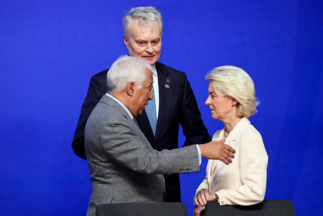 (From L) Lithuania's President Gitanas Nauseda, European Council President Antonio Costa and  European Commission President Ursula von der Leyen speak during the Informal EU Leaders Retreat at the Alden Biesen Castle, central Belgium on February 12, 2026. (Photo by Ludovic MARIN / AFP)