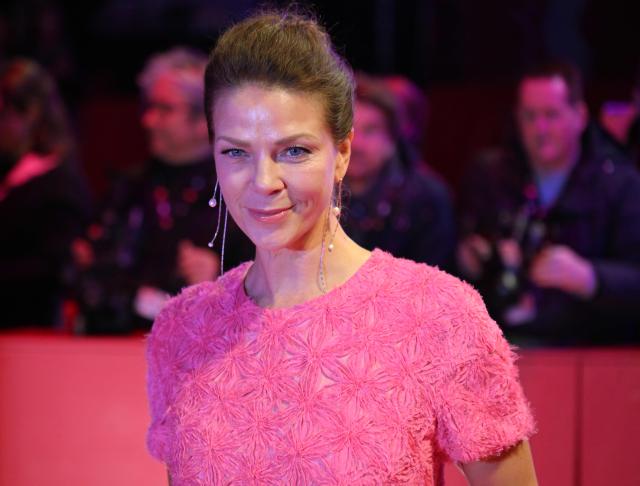 German actress Jessica Schwarz arrives on the red carpet for the premiere of the film "No Good Men" presented in the Berlinale Special Gala section and opening the 76th Berlinale, Europe's first major film festival of the year, in Berlin on February 12, 2026. (Photo by RALF HIRSCHBERGER / AFP)