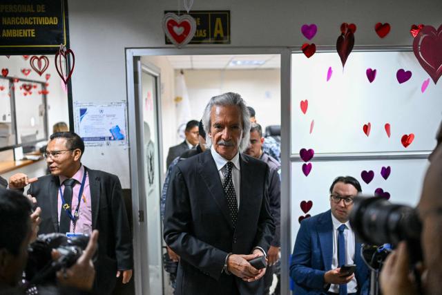Guatemalan journalist and founder of the former newspaper El Periodico, Jose Ruben Zamora, arrives for a hearing at the Supreme Court of Justice in Guatemala City on February 12, 2026. (Photo by JOHAN ORDONEZ / AFP)