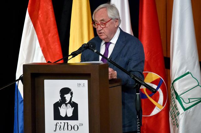 (FILES) Dutch novelist, poet, and journalist Cees Nooteboom addresses the inauguration of the XXIX International Book Fair in Bogota, Colombia on April 19, 2016. Dutch globetrotting writer Cees Nooteboom died on February 11, 2026 in Menorca (Spain) at the age of 92, his French publisher Actes Sud announced, hailing him as “a major writer of Dutch-language and European literature. (Photo by GUILLERMO LEGARIA / AFP)