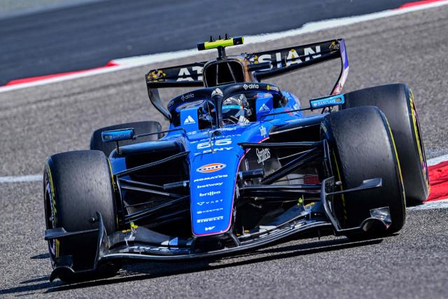 Williams' Spanish driver Carlos Sainz drives on the third day of the Formula One pre-season testing at the Bahrain International Circuit in Sakhir on February 13, 2026. (Photo by Giuseppe CACACE / AFP)