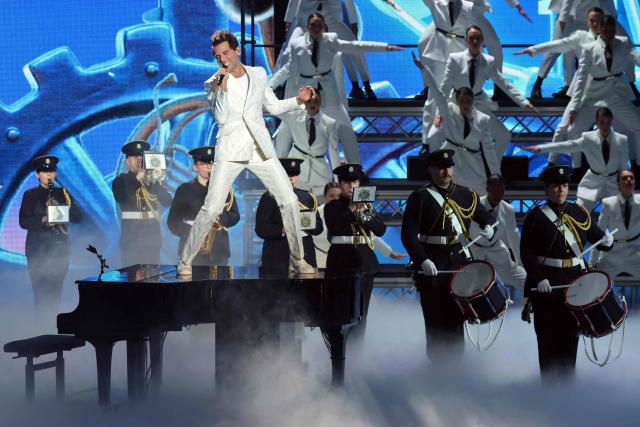 British-Lebanese singer Mika performs on stage during the Victoires de la Musique music awards ceremony at La Seine Musicale in Boulogne-Billancourt on February 13, 2026. (Photo by Alain JOCARD / AFP)