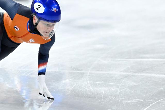 Netherland's Xandra Velzeboer competes in the short track speed skating women's 3000m relay semi-final during the Milano Cortina 2026 Winter Olympic Games at Milano Ice Skating Arena in Milan on February 14, 2026. (Photo by WANG Zhao / AFP)