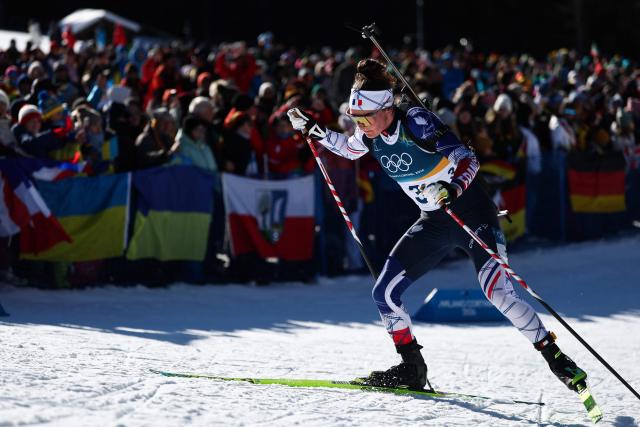 France's Lou Jeanmonnot skis during the women's biathlon 10km pursuit event during the Milano Cortina 2026 Winter Olympic Games at the Anterselva Biathlon Arena (Sudtirol Arena) in Anterselva (Val Pusteria) on February 15, 2026. (Photo by FRANCK FIFE / AFP)