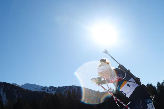 France's Lou Jeanmonnot skis during the women's biathlon 10km pursuit event during the Milano Cortina 2026 Winter Olympic Games at the Anterselva Biathlon Arena (Sudtirol Arena) in Anterselva (Val Pusteria) on February 15, 2026. (Photo by Franck FIFE / AFP)