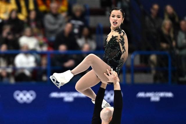 USA's Ellie Kam and USA's Danny O'Shea compete in the figure skating pair skating free skating final during the Milano Cortina 2026 Winter Olympic Games at Milano Ice Skating Arena in Milan on February 16, 2026. (Photo by Gabriel BOUYS / AFP)