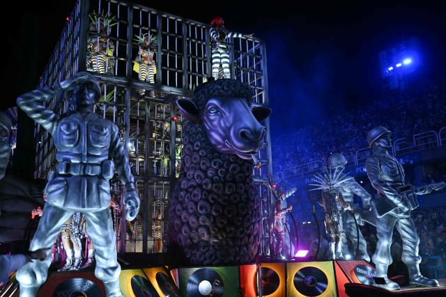 A float of the Mocidade Independente de Padre Miguel samba school parades during the second night of the Rio Carnival at the Marques de Sapucai Sambadrome in Rio de Janeiro, Brazil on February 16, 2026. (Photo by Mauro PIMENTEL / AFP)