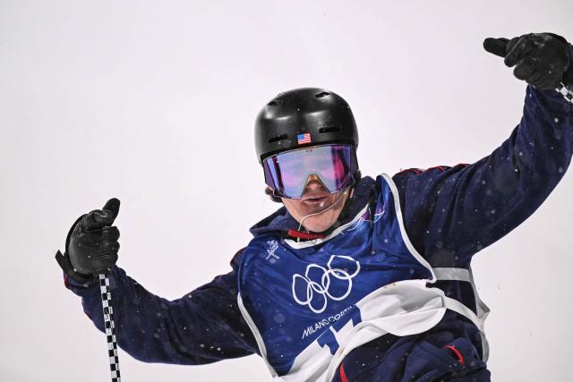 USA's Konnor Ralph reacts after competing in the freestyle skiing men's freeski big air final run 1 during the Milano Cortina 2026 Winter Olympic Games at Livigno Snow Park, in Livigno (Valtellina), on February 17, 2026. (Photo by Kirill KUDRYAVTSEV / AFP)