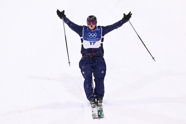 USA's Konnor Ralph reacts after competing in the freestyle skiing men's freeski big air final run 3 during the Milano Cortina 2026 Winter Olympic Games at Livigno Snow Park, in Livigno (Valtellina), on February 17, 2026. (Photo by Kirill KUDRYAVTSEV / AFP)
