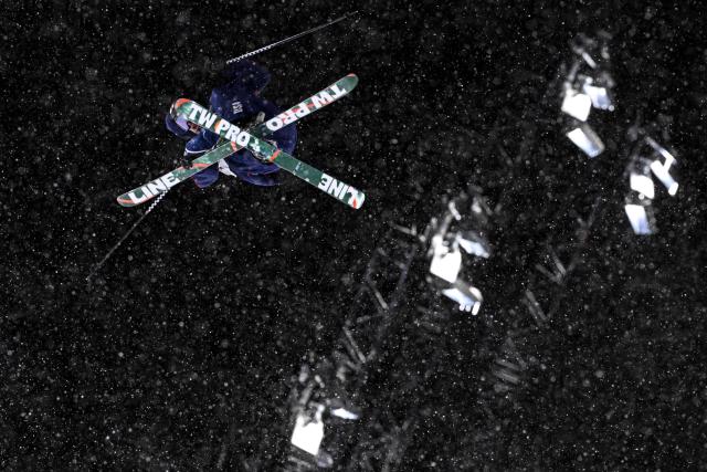 USA's Konnor Ralph competes in the freestyle skiing men's freeski big air final run 3 during the Milano Cortina 2026 Winter Olympic Games at Livigno Snow Park, in Livigno (Valtellina), on February 17, 2026. (Photo by Kirill KUDRYAVTSEV / AFP)