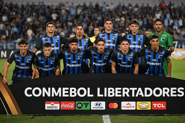 Liverpool players pose for a team photo ahead of the Copa Libertadores phase two first-leg football match between Uruguay's Liverpool and Colombia's Independiente Medellin at the Alfredo Victor Viera Park Stadium in Montevideo on February 17, 2026. (Photo by EITAN ABRAMOVICH / AFP)